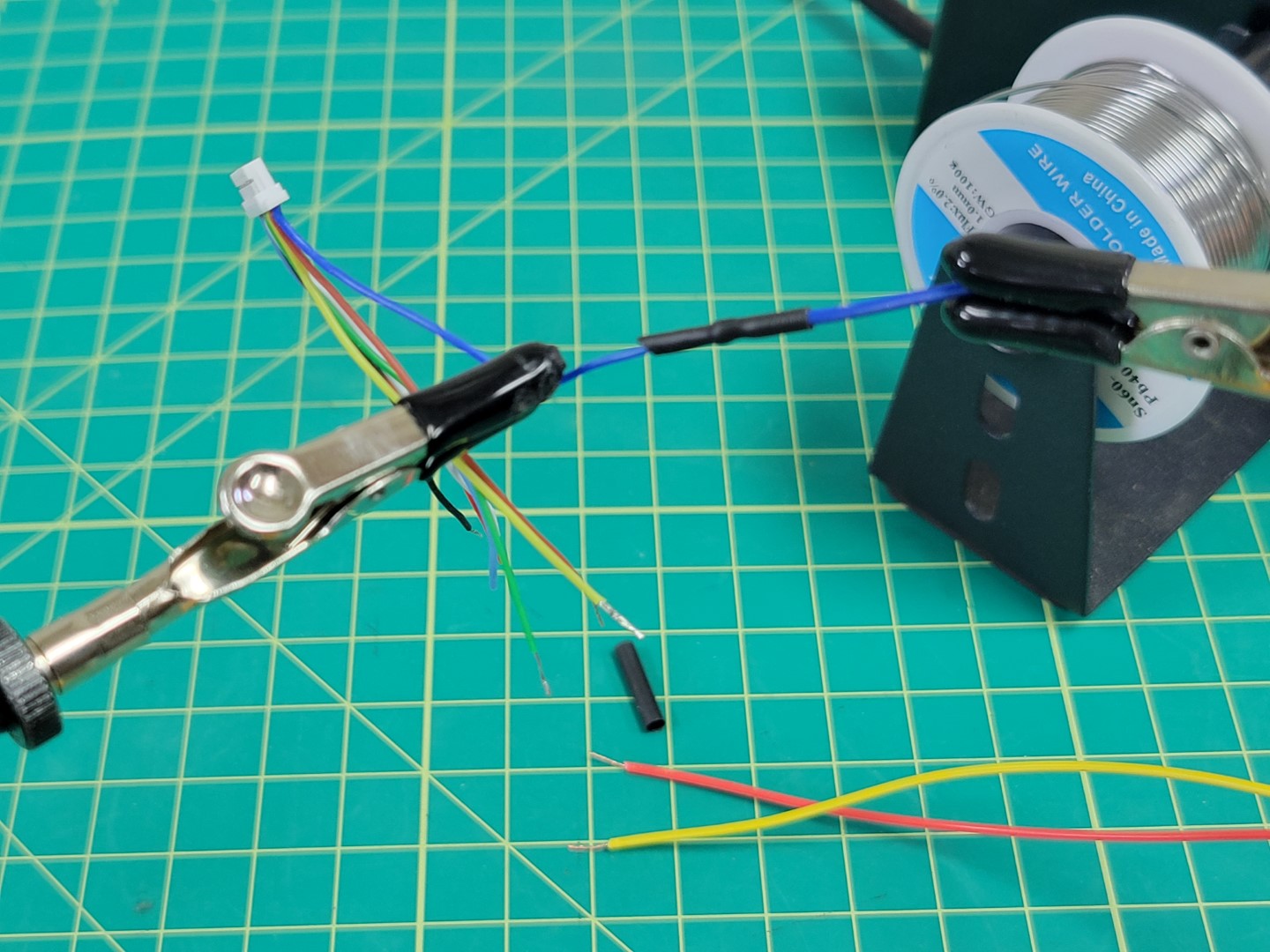 Heat shrink applied to M4 wire